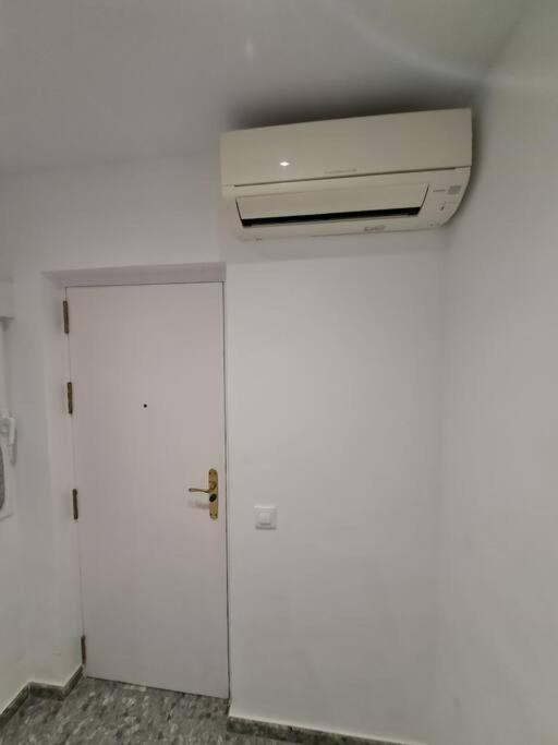 Altamira White & Bright Apartment Almeria Exterior photo
